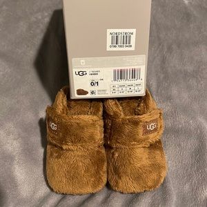 Baby UGG BOOTIES